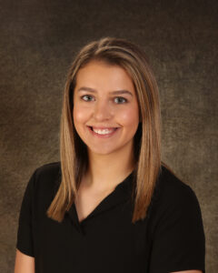 Alayna Hunt Headshot